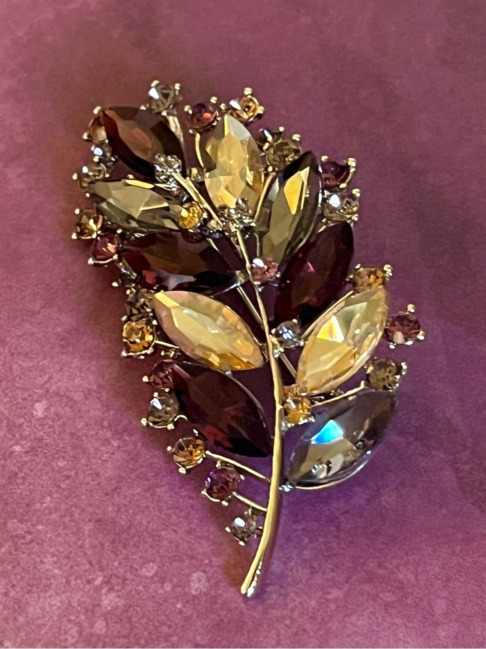 Modern Leaf Costume Rhinestone Brooch